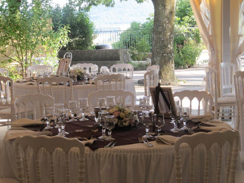 Le Castel Du Mont Boise Hotel Montboucher-sur-Jabron Екстериор снимка