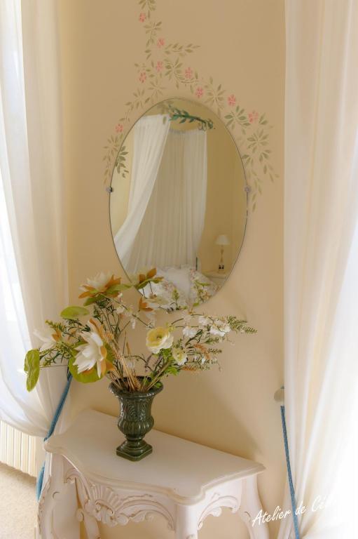 Le Castel Du Mont Boise Hotel Montboucher-sur-Jabron Екстериор снимка