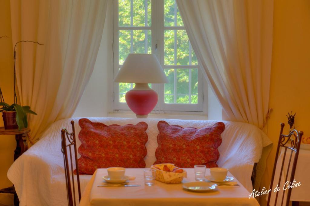 Le Castel Du Mont Boise Hotel Montboucher-sur-Jabron Екстериор снимка